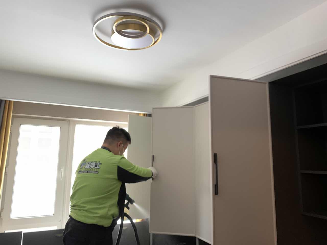 家具甲醛怎样快速挥发出来 家具甲醛怎样快速挥发出来